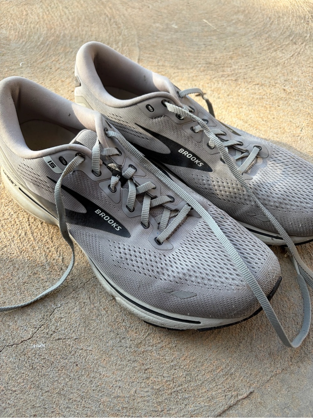 Men’s Ghost Brooks size 13 shoes